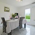 펜션 Duo De Maisons Avec Piscine Et Clim Savignac-les-Églises