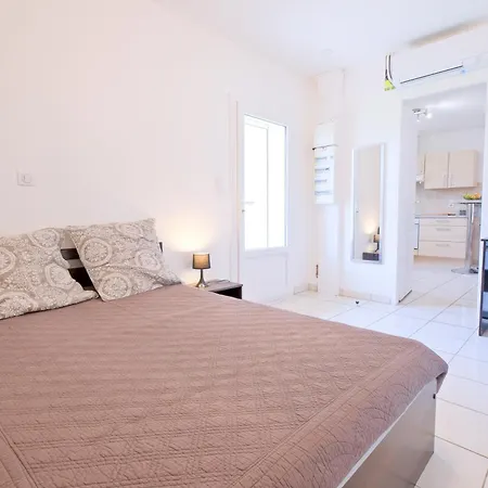 Duo De Maisons Avec Piscine Et Clim Savignac-les-Églises