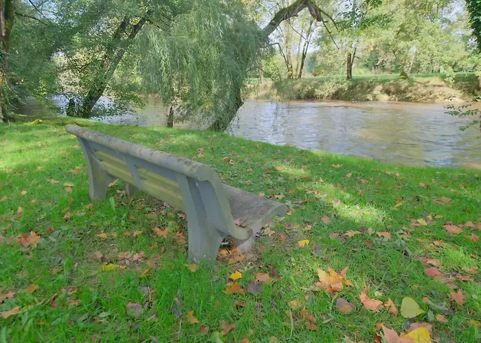 Prázdninový dům Duo De Maisons Avec Piscine Et Clim Savignac-les-Églises